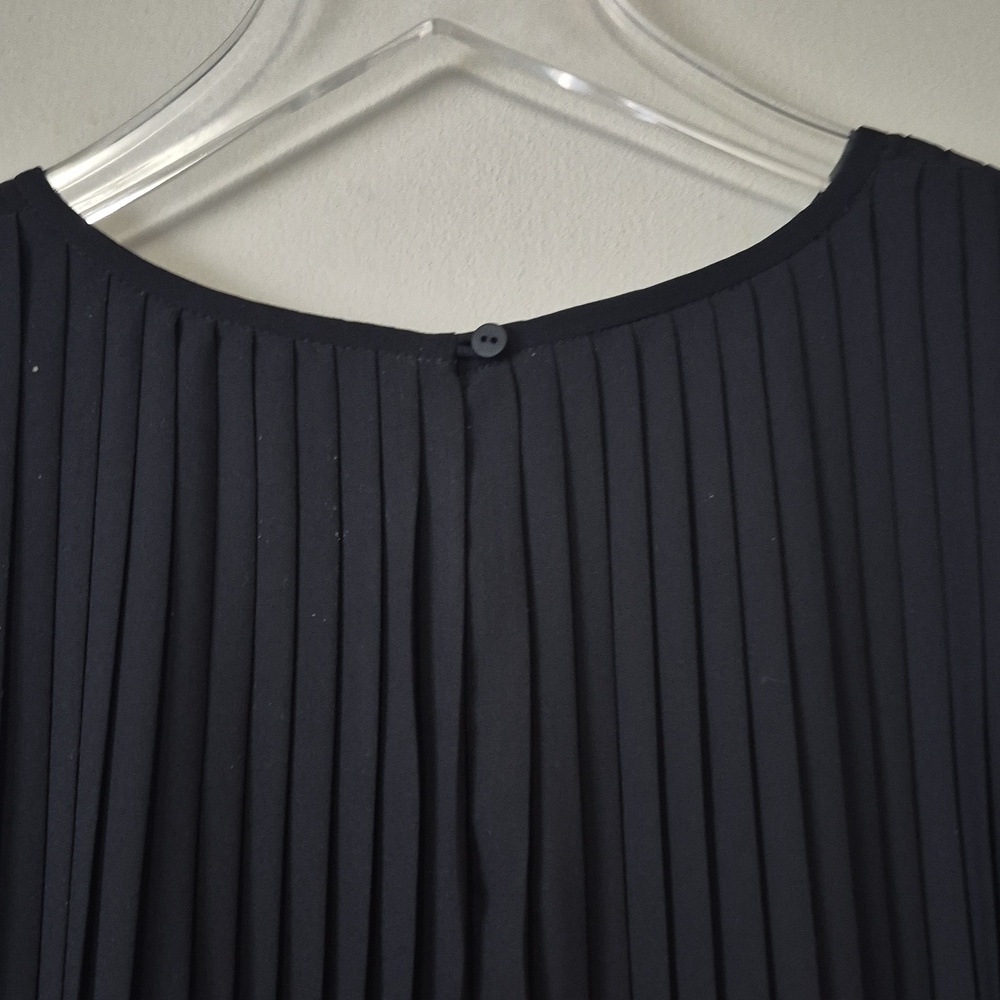 Eileen Fisher Accordian Pleated Sleeveless Shift Dress, Black, Size XS - Picture 8 of 12